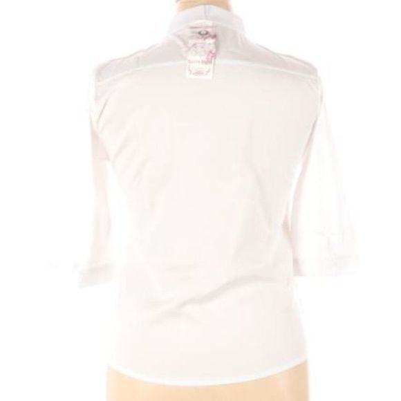 White Quarter Sleeve Blouse - Picture 2 of 7